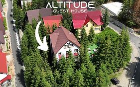 Altitude Guest House Ranca